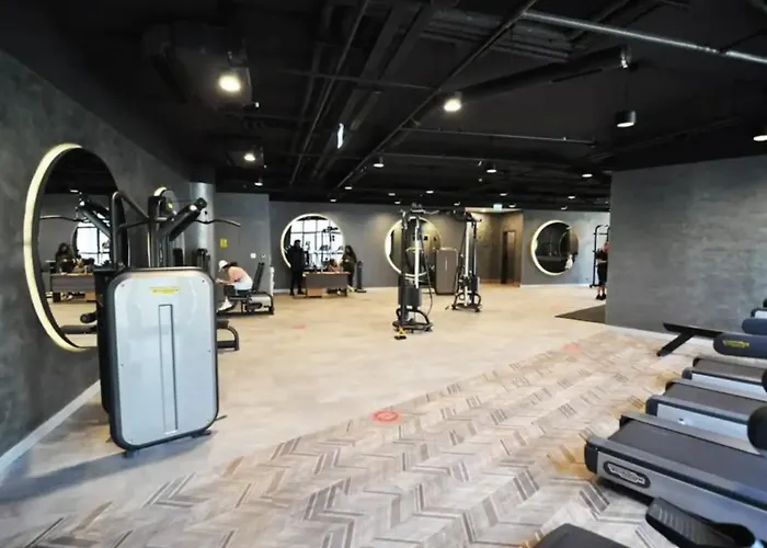 Gorgeous Bright Cool 1bd Views! #359