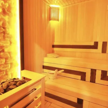 Apartament Gorgeous Bright Cool 1bd Views! #359 *