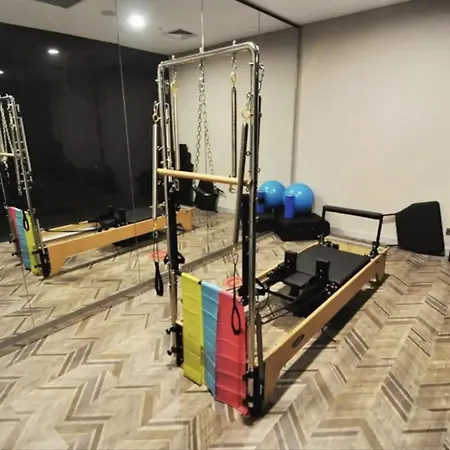 Gorgeous Bright Cool 1bd Views! #359 * イスタンブール