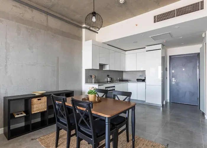 Gorgeous Bright Cool 1bd Views! #359 Lägenhet Istanbul